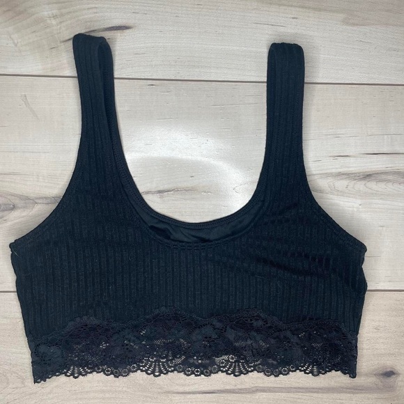 Black Ribbed Lace Bralette size Small - Picture 2 of 3